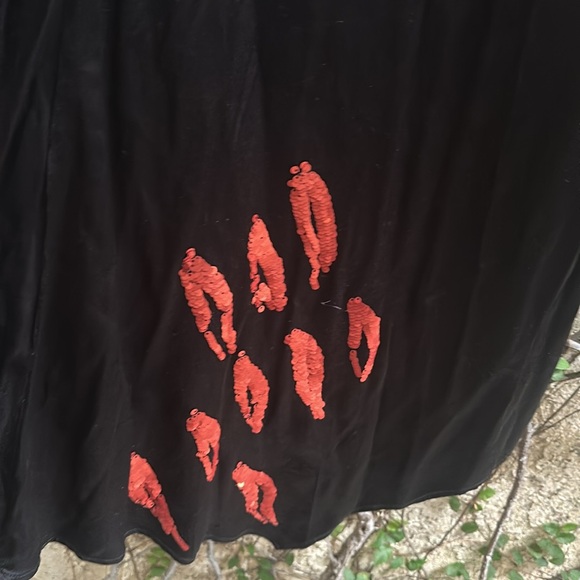 Mukzin Charming Slim Fit Skirt - Picture 4 of 9